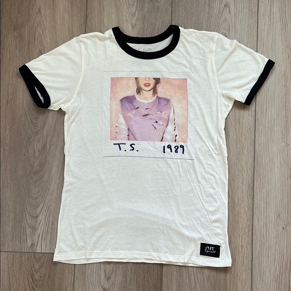 Taylor Swift Tops - ‼️Taylor Swift T.S. 1989 The World Tour Shirt. Size Medium 100% Cotton